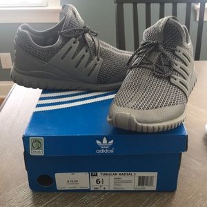 Adidas Tubular Radial